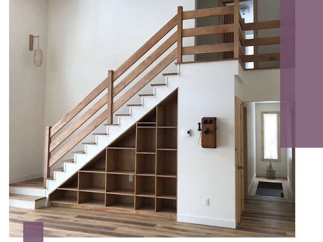 Монтаж деревянных лестниц под ключ в Пскове, качественно и быстро