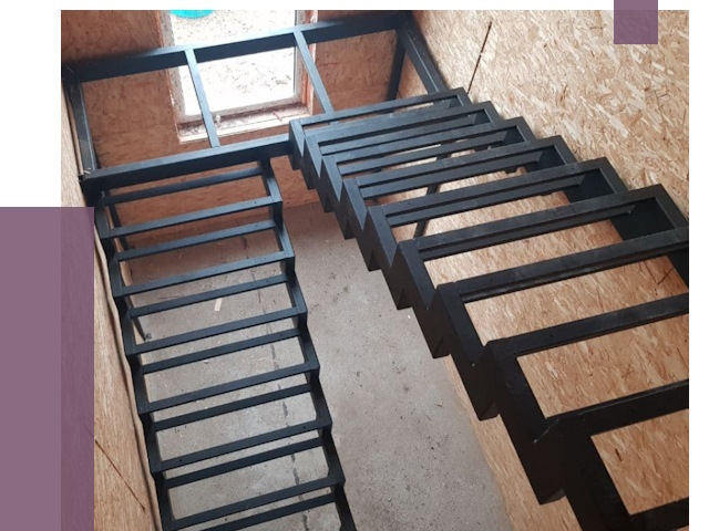 Демонтаж лестниц на металлокаркасе в Пскове от 7308 руб. за м²