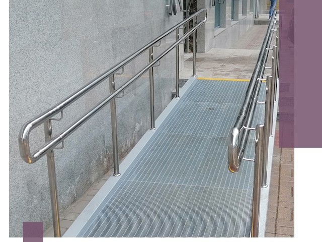 Пандусы для инвалидов в Пскове — изготовление и монтаж