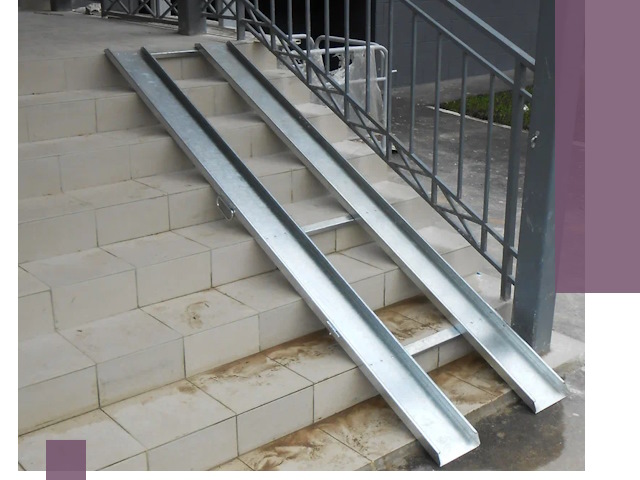 Пандусы для детских колясок в Пскове: изготовление и монтаж