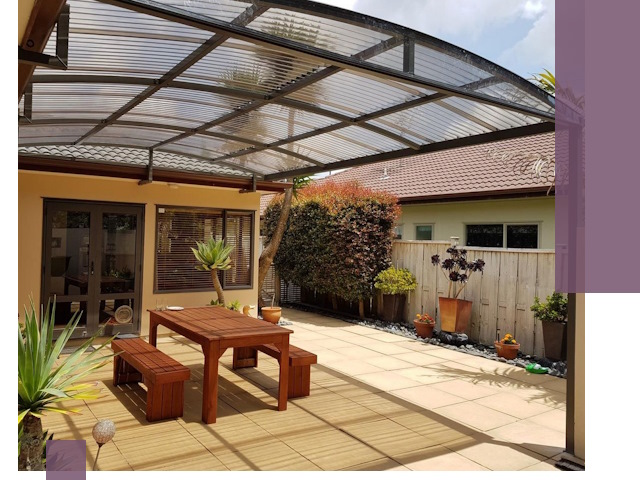 Навесы во двор под ключ в Пскове — изготовление и монтаж