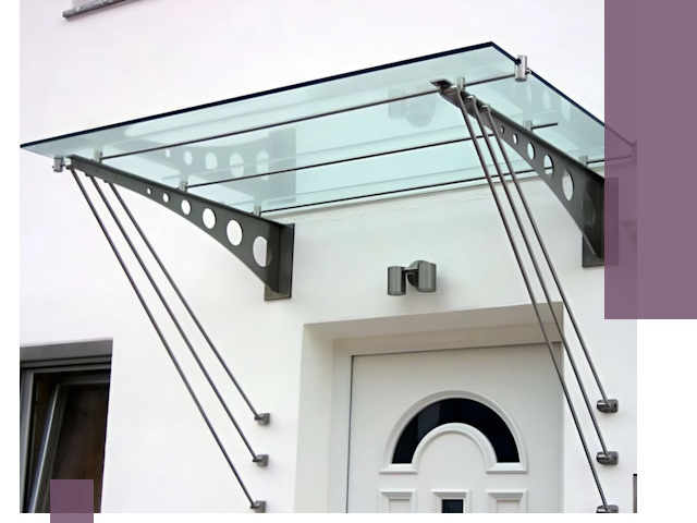 Козырьки над входом под ключ в Пскове — изготовление и монтаж