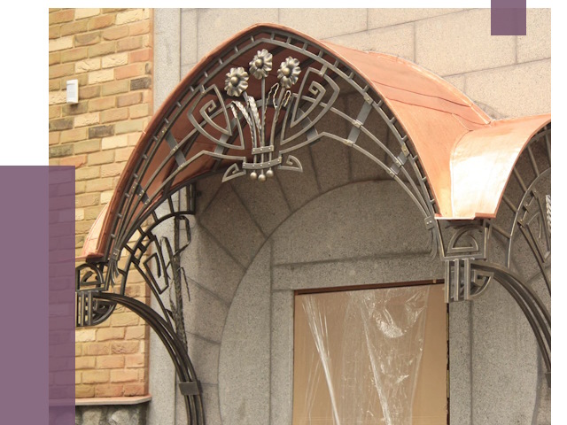 Арочные козырьки в Пскове от 14464 руб. 