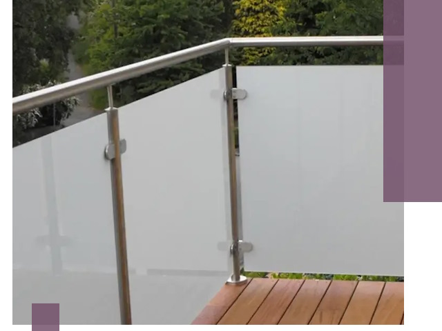 Алюминиевые парапеты для балконов и террас в Пскове