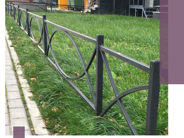 Газонные ограждения из металла в Пскове — монтаж и продажа