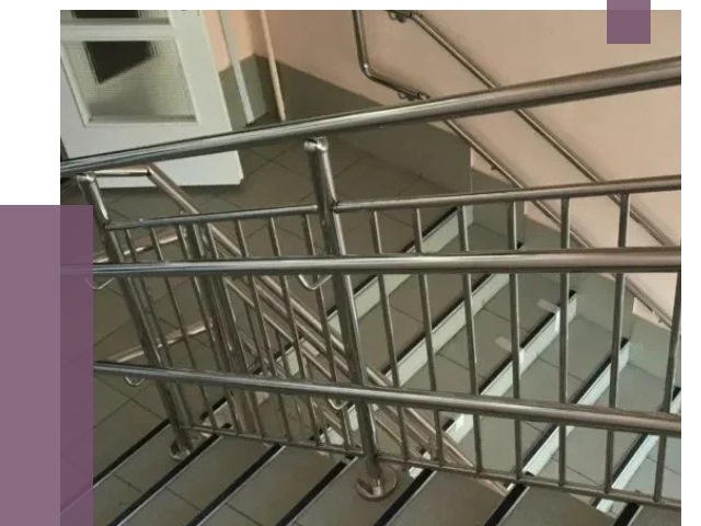 Демонтаж поручней из нержавейки в Пскове от 3553 руб.